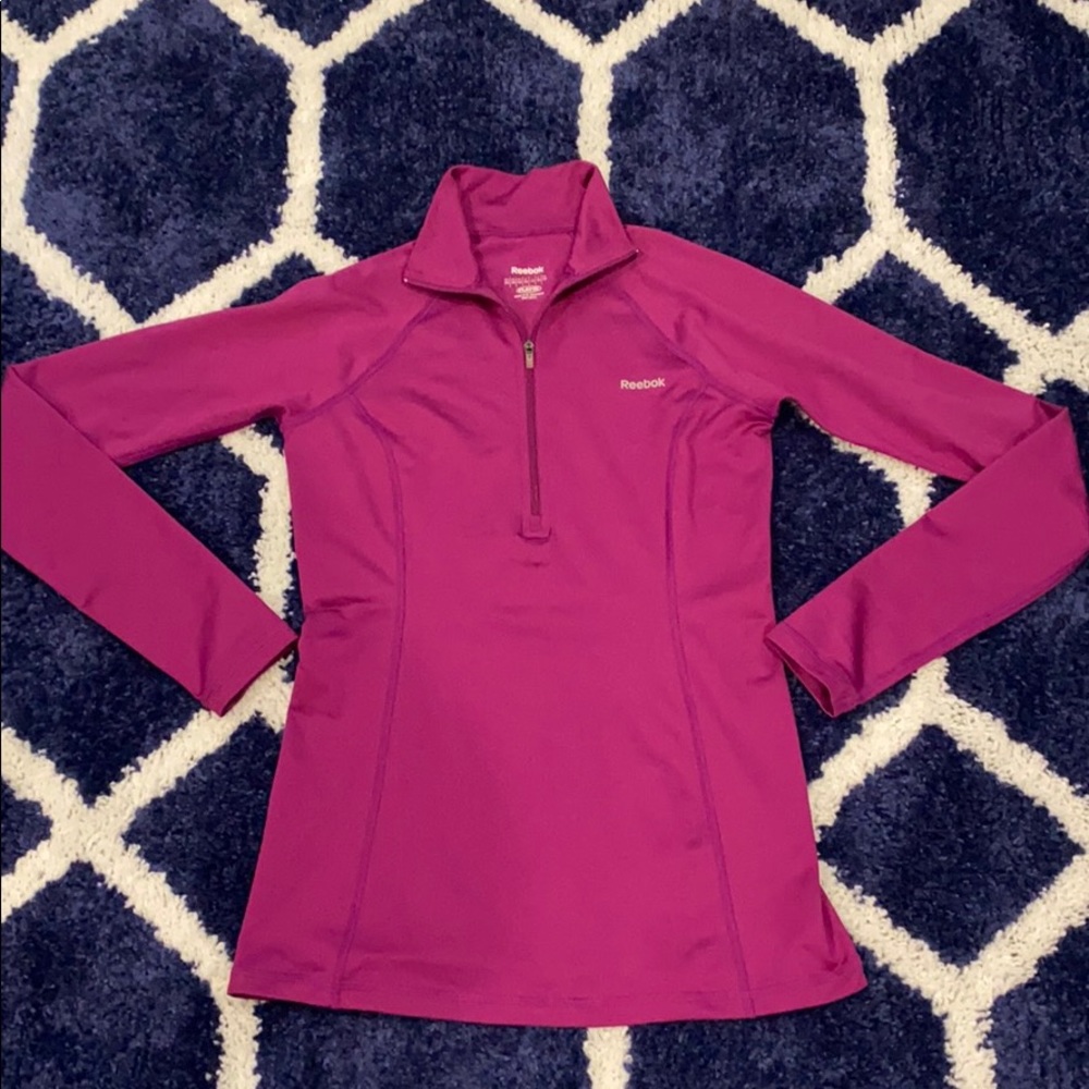 💕EUC Pink Reebok Pullover💕